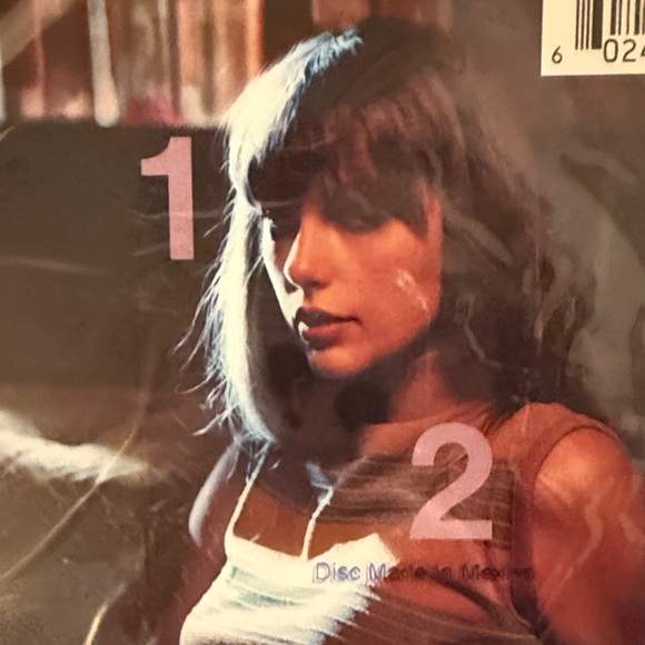 Taylor Swift Midnights CD with Bonus Tracks - Picture 4 of 4